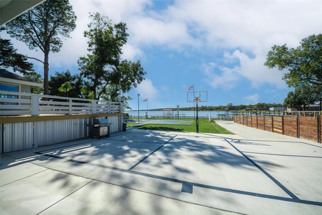 6759 Briar Road, Azle, TX 76020