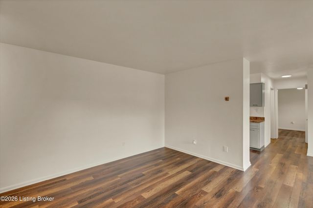 1718 Odaniel Ave APT 11, Louisville, KY 40213