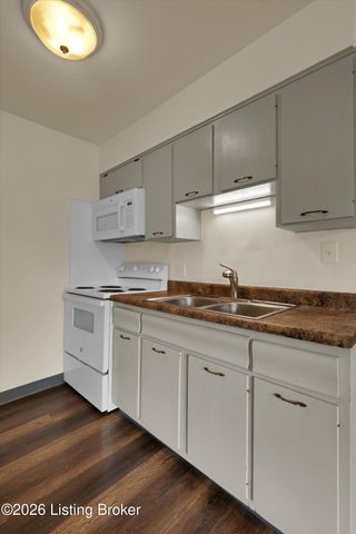 1718 Odaniel Ave APT 11, Louisville, KY 40213