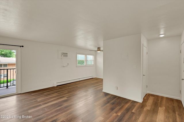 1718 Odaniel Ave APT 11, Louisville, KY 40213