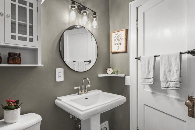 3830 Dennett Drive, Madison, WI 53714