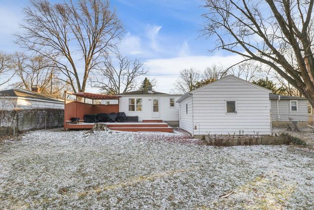 3830 Dennett Drive, Madison, WI 53714