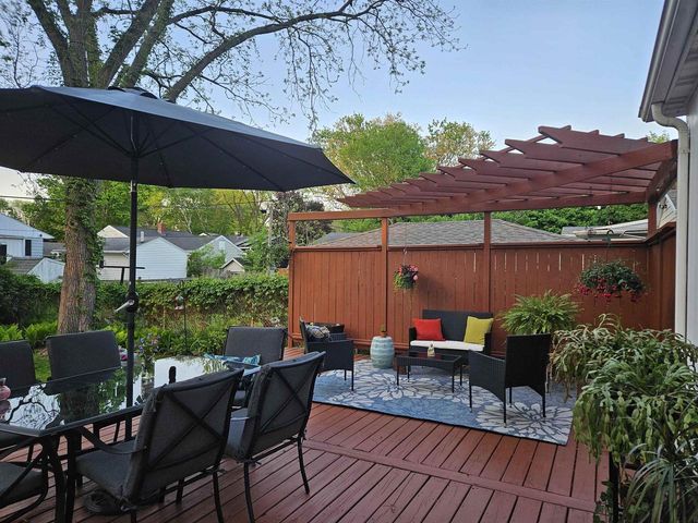 3830 Dennett Drive, Madison, WI 53714