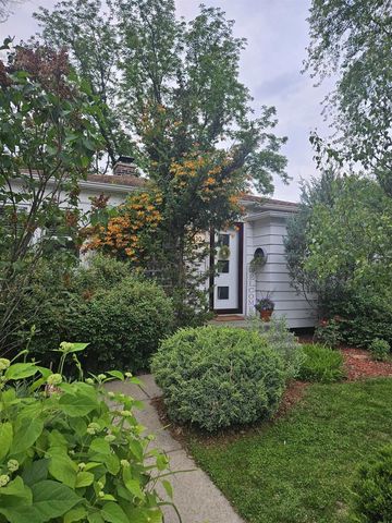 3830 Dennett Drive, Madison, WI 53714