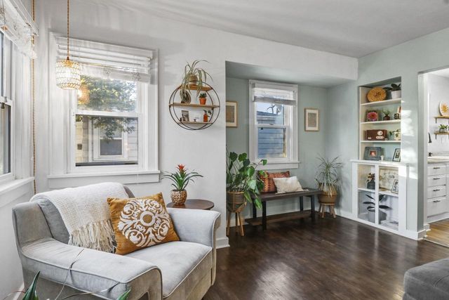 3830 Dennett Drive, Madison, WI 53714