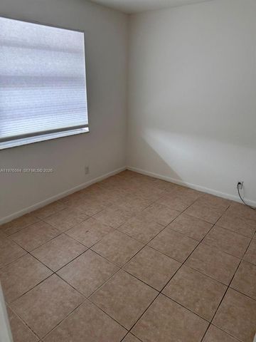 910 Twin Lakes Dr 8-K, Coral Springs, FL 33071