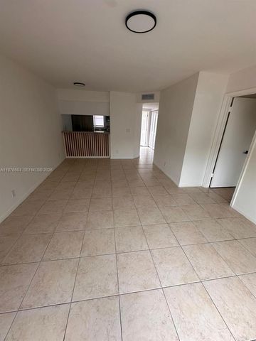 910 Twin Lakes Dr 8-K, Coral Springs, FL 33071