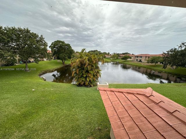 910 Twin Lakes Dr 8-K, Coral Springs, FL 33071