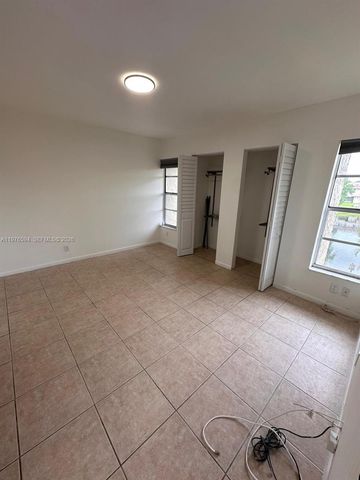 910 Twin Lakes Dr 8-K, Coral Springs, FL 33071