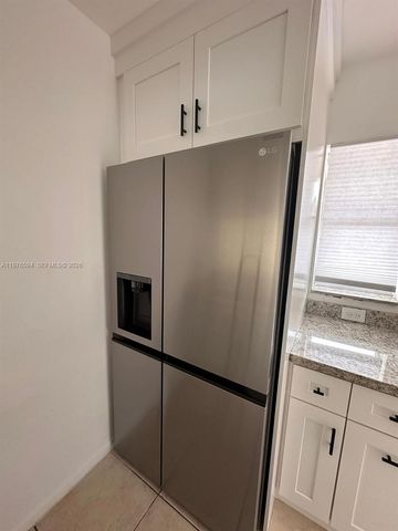 910 Twin Lakes Dr 8-K, Coral Springs, FL 33071