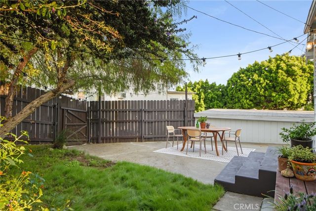 3908 Edison Walk, Los Angeles, CA 90032