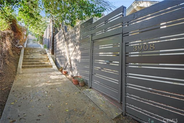 3908 Edison Walk, Los Angeles, CA 90032