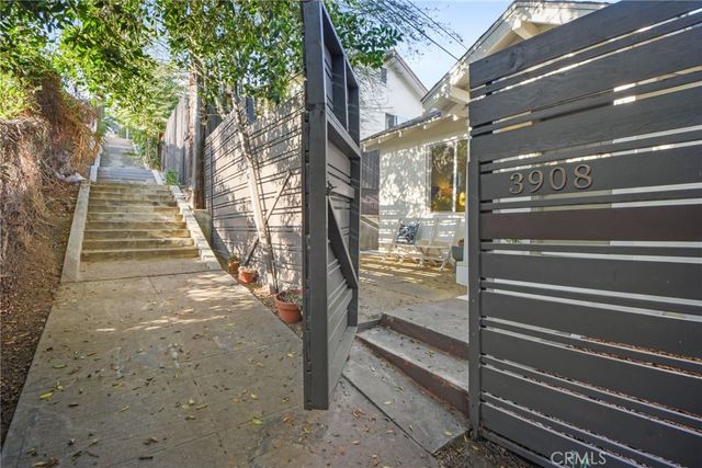 3908 Edison Walk, Los Angeles, CA 90032