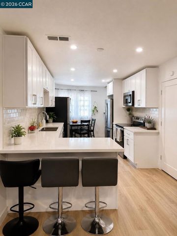 26849 Lakewood Way, Hayward, CA 94544
