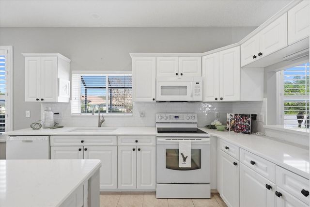 1615 ORCHARDGROVE AVENUE, New Port Richey, FL 34655