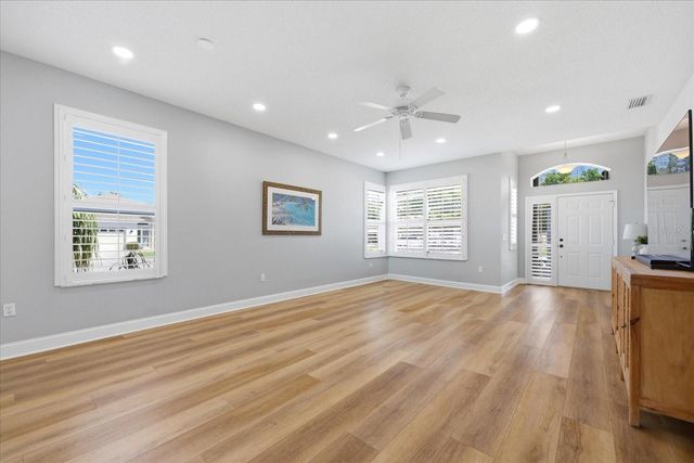 1615 ORCHARDGROVE AVENUE, New Port Richey, FL 34655