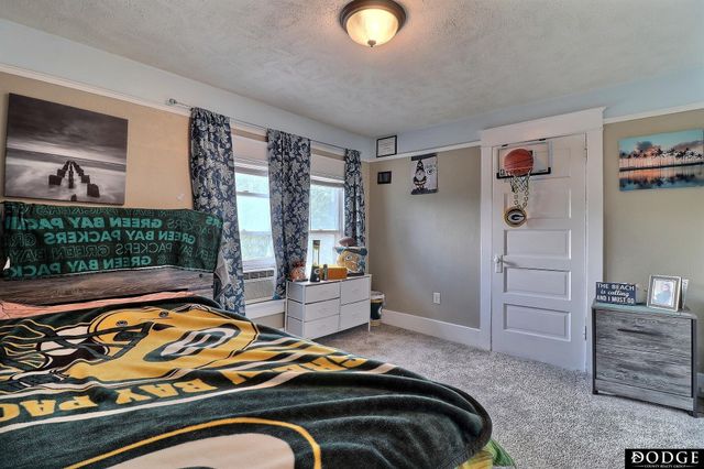 130 W 11th Street, Fremont, NE 68025