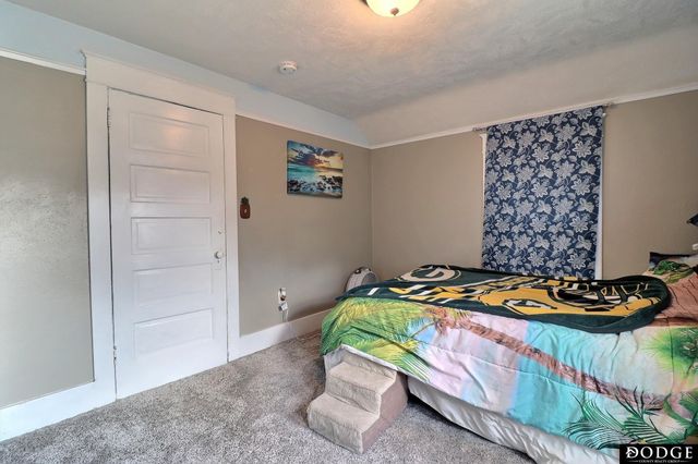 130 W 11th Street, Fremont, NE 68025