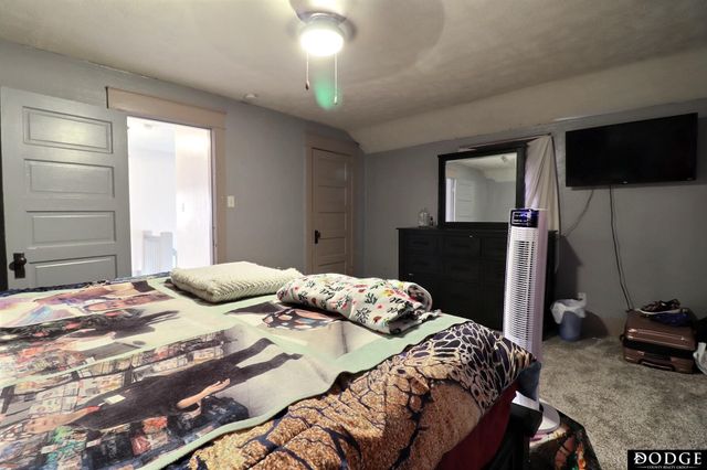 130 W 11th Street, Fremont, NE 68025