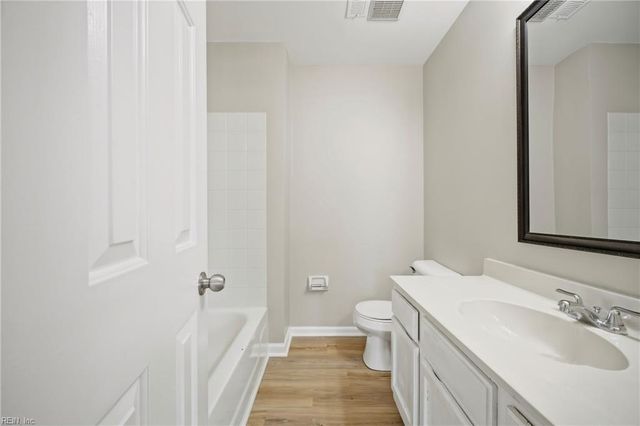 465 Wayman LN, Virginia Beach, VA 23454