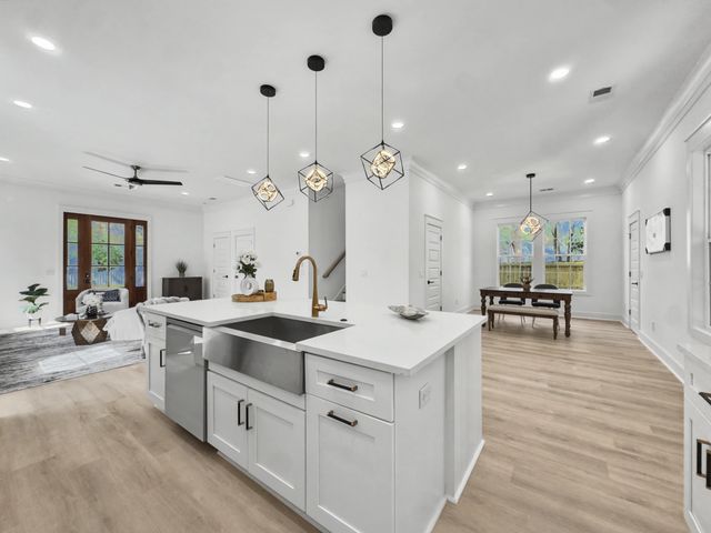 1919 Harper Street, North Charleston, SC 29406