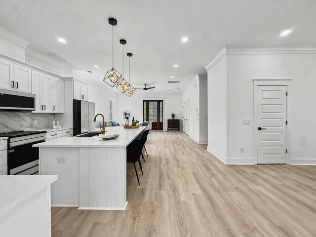 1919 Harper Street, North Charleston, SC 29406