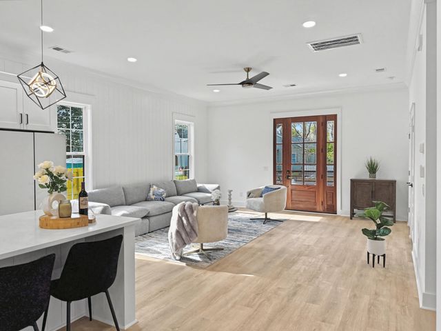 1919 Harper Street, North Charleston, SC 29406