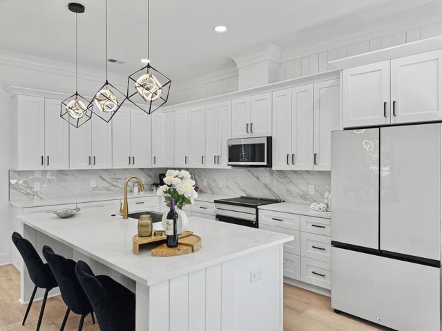 1919 Harper Street, North Charleston, SC 29406