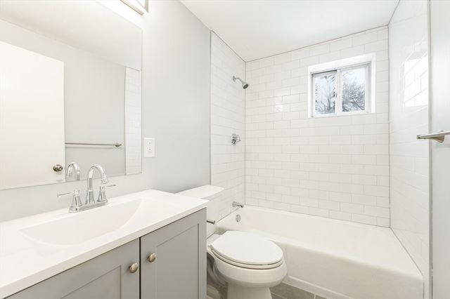 15 Staples Avenue 31, Everett, MA 02149