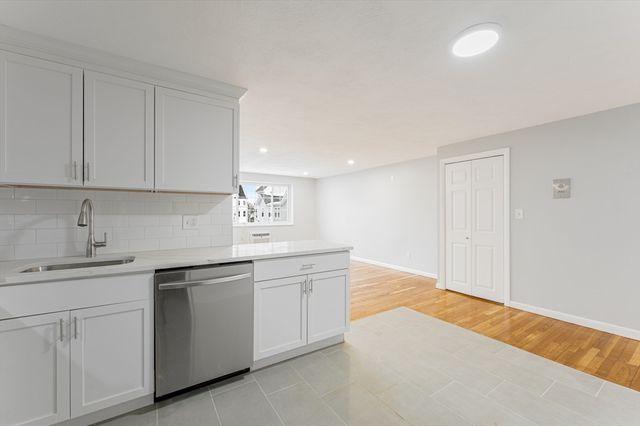 15 Staples Avenue 31, Everett, MA 02149