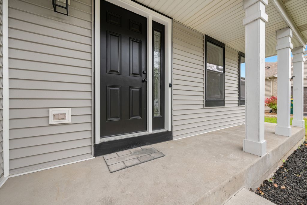 12445 Falcon Drive, Plainfield, IL 60585 — photo 3