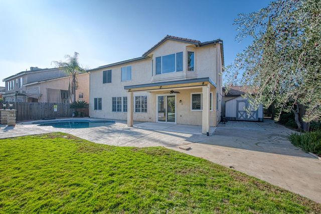 9358 N Winery Avenue, Fresno, CA 93720