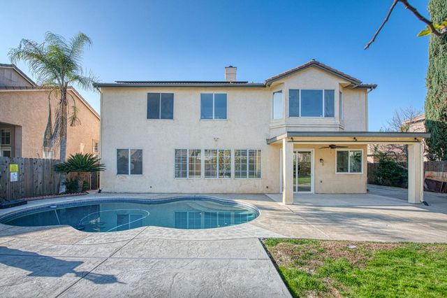 9358 N Winery Avenue, Fresno, CA 93720