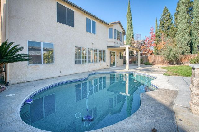 9358 N Winery Avenue, Fresno, CA 93720