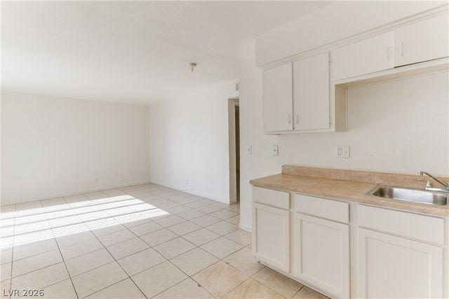 3370 Athens Street 4, Las Vegas, NV 89169
