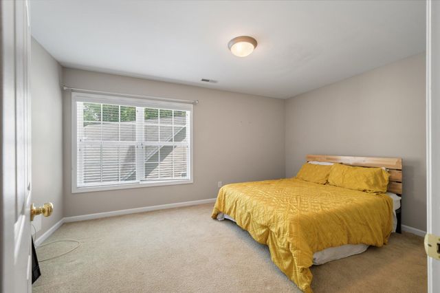 8320 Tyrian Path, North Charleston, SC 29418