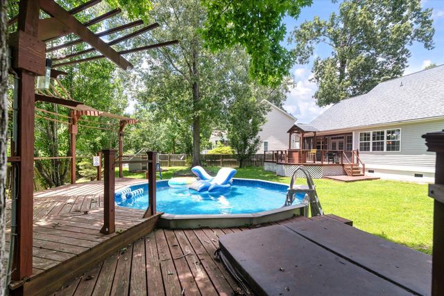 8320 Tyrian Path, North Charleston, SC 29418