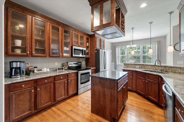 8320 Tyrian Path, North Charleston, SC 29418