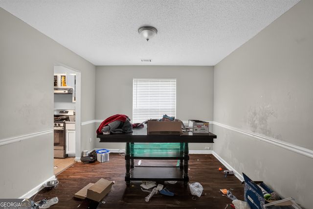 2735 Sand Lake Court, College Park, GA 30349