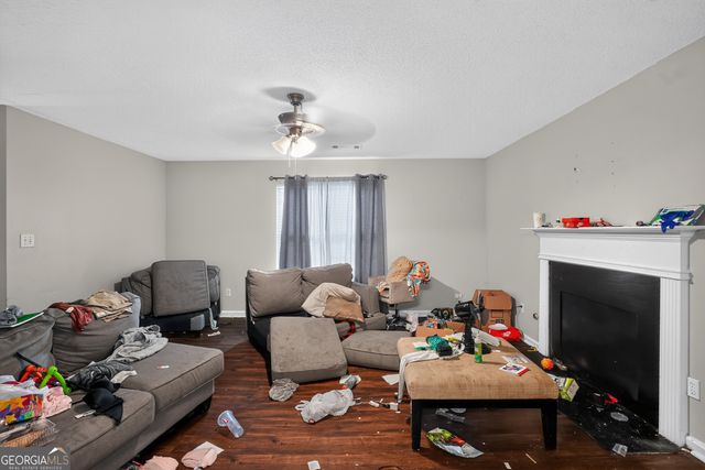 2735 Sand Lake Court, College Park, GA 30349