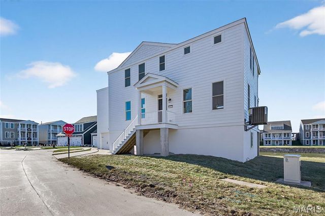 3509 Canal Street, St Charles, MO 63301