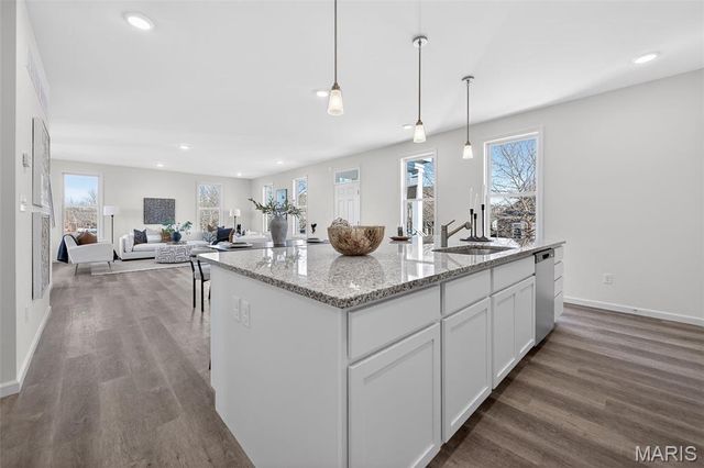 3509 Canal Street, St Charles, MO 63301