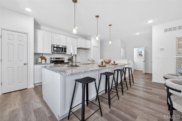 3509 Canal Street, St Charles, MO 63301