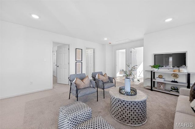 3509 Canal Street, St Charles, MO 63301