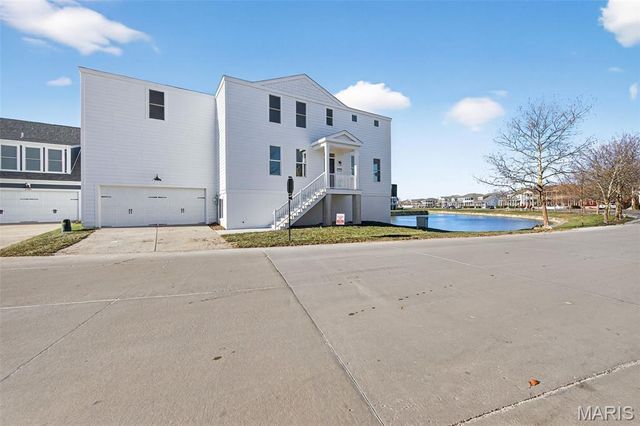 3509 Canal Street, St Charles, MO 63301