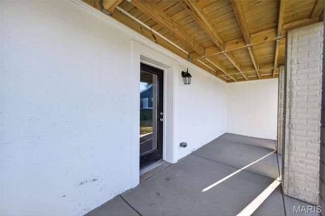 3509 Canal Street, St Charles, MO 63301