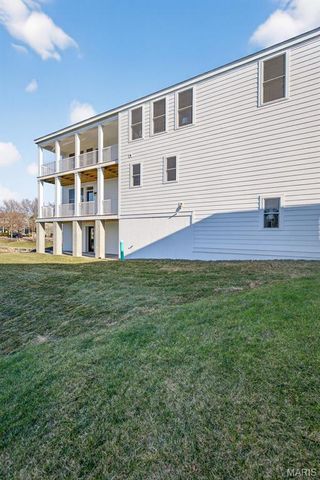 3509 Canal Street, St Charles, MO 63301