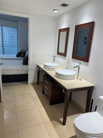 485 Brickell Ave 1809, Miami, FL 33131