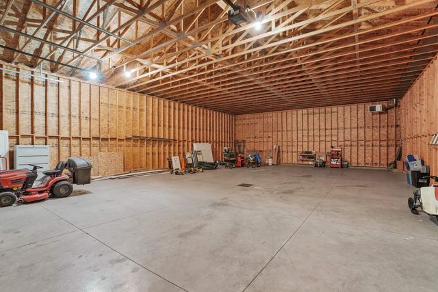 14420 E 32ND Ave, Veradale, WA 99037