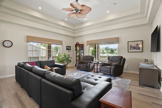 14420 E 32ND Ave, Veradale, WA 99037